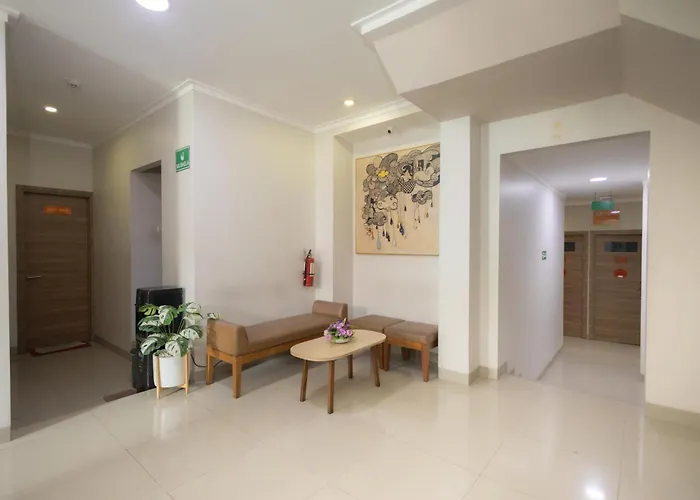 Front One Budget Malioboro JogjaHotel Jogja